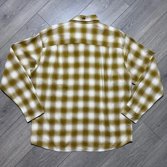 NWT Uniqlo Men’s Casual Long Sleeve Button Down Flannel Shirt Tan Tellow Size XL - Picture 2 of 12